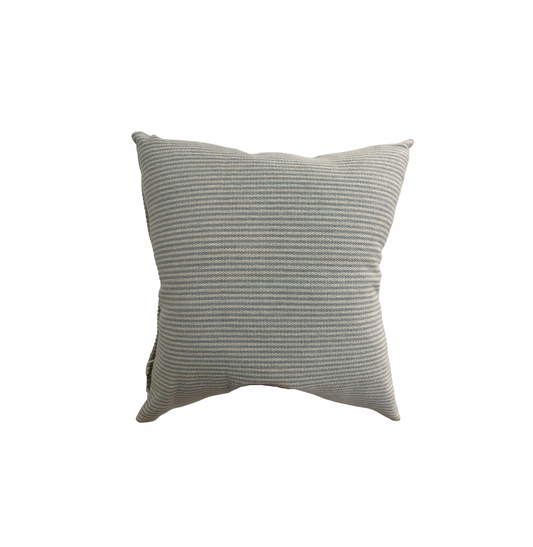 THE COTTAGE THROW PILLOW