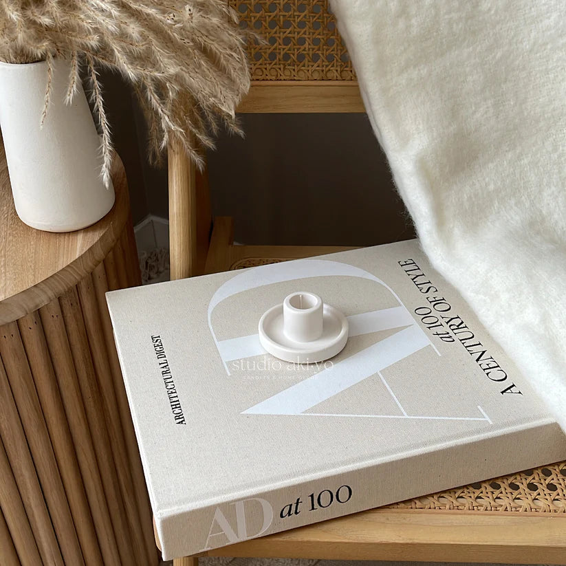 Round Taper Candle Holder