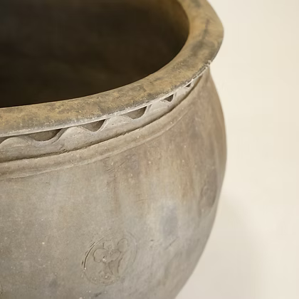 Jolene Vintage Pot