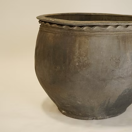 Jolene Vintage Pot