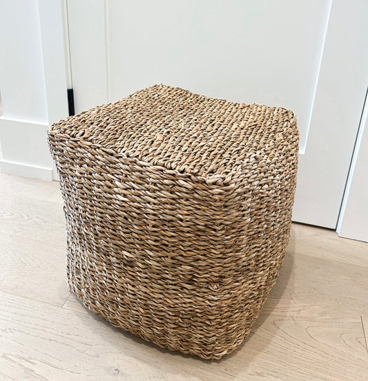 SEAGRASS SQUARE POUF
