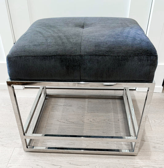 GREY OTTOMAN WITH CHROME FRAME