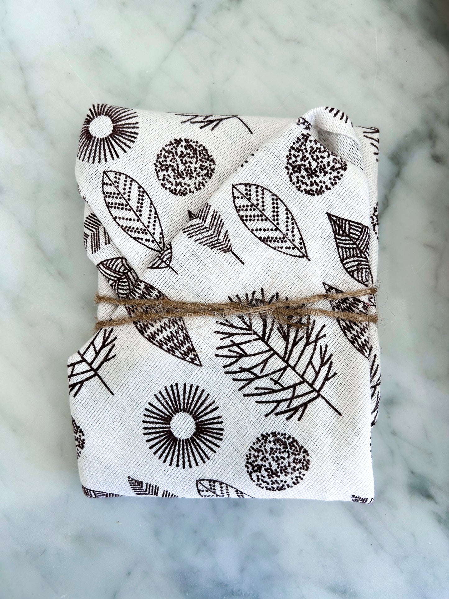 HANDMADE HAND TIE BREAD BAG - LEAF