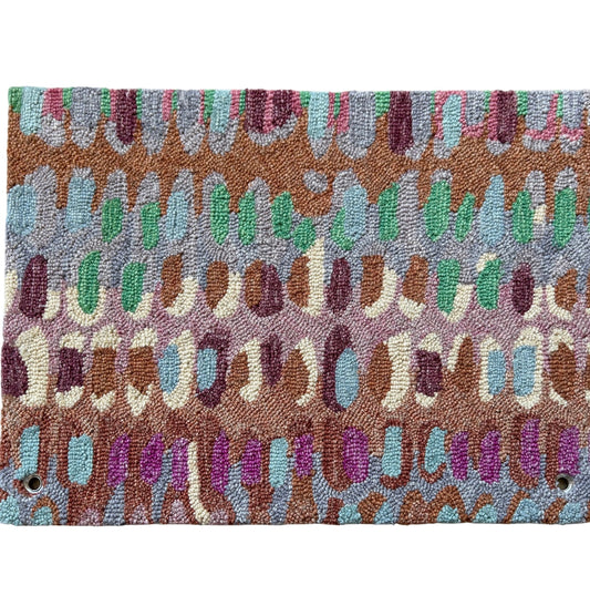 PAINT CHIP CLAY HAND TUFFED MICRO HOOKED WOOL RUG
