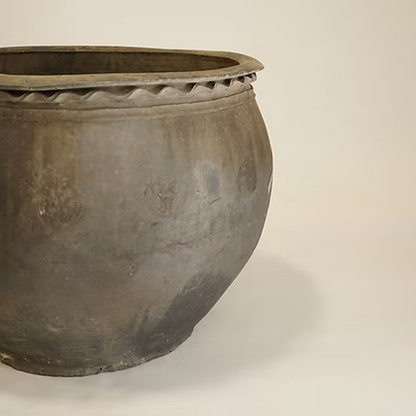 Jolene Vintage Pot