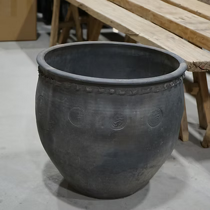 Jolene Vintage Pot