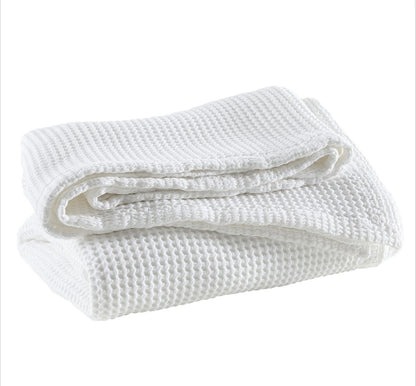 Bubble White Matelassé Coverlet Queen