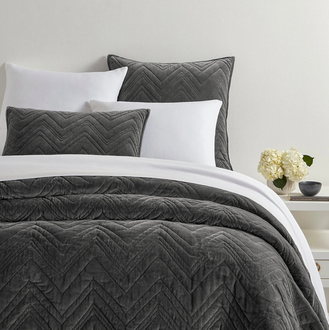 Brentwood Velvet Shale Quilted Quilt Queen/Full