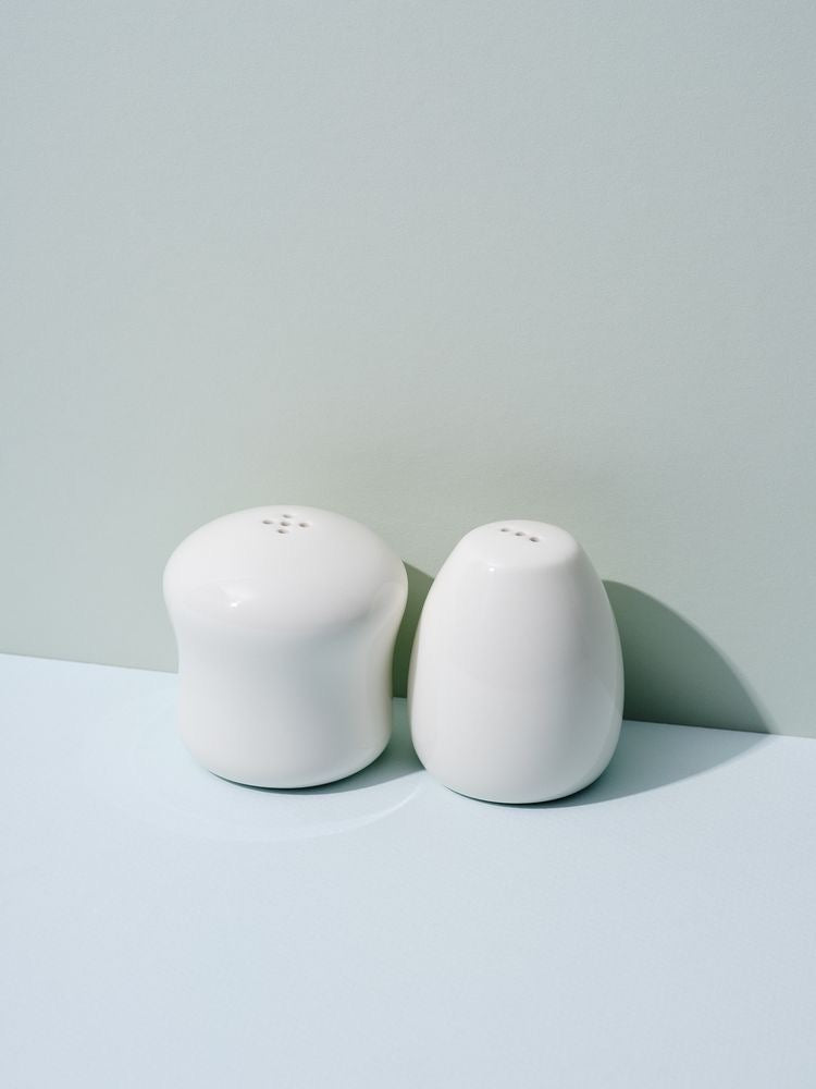 Salt & Pepper Shakers White