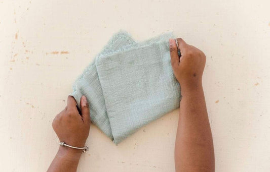 MAISON RUNNER SAGE GREEN